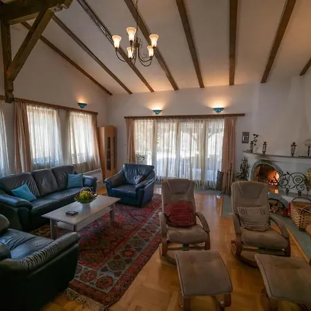 Luxurious 350 M With 4 Bedrooms Villa Sarajevo